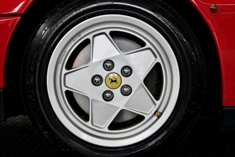 Ferrari Testarossa The Supercar Rooms (32)