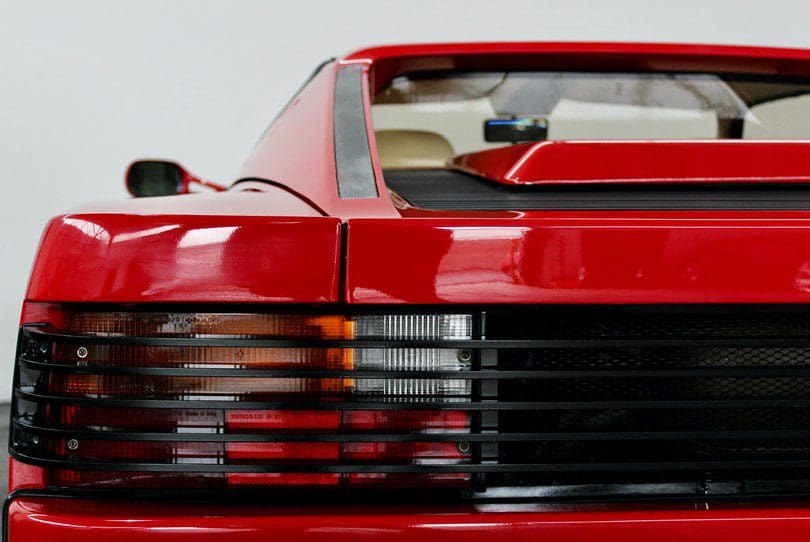 Ferrari Testarossa The Supercar Rooms (38)