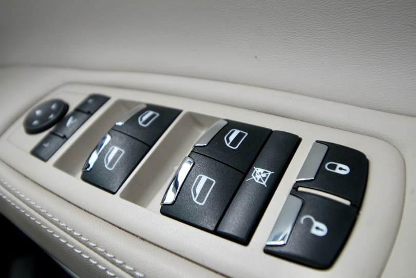 Maserati Ghibli The Supercar Rooms (27)