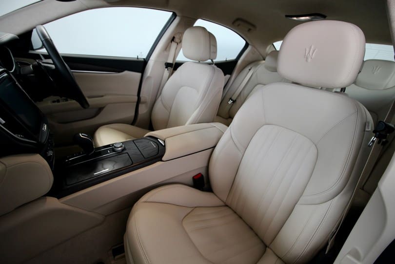 Maserati Ghibli The Supercar Rooms (32)