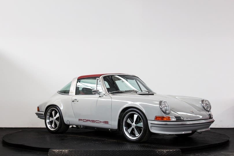 Porsche 911 Targa Restomod The Supercar Rooms (1)