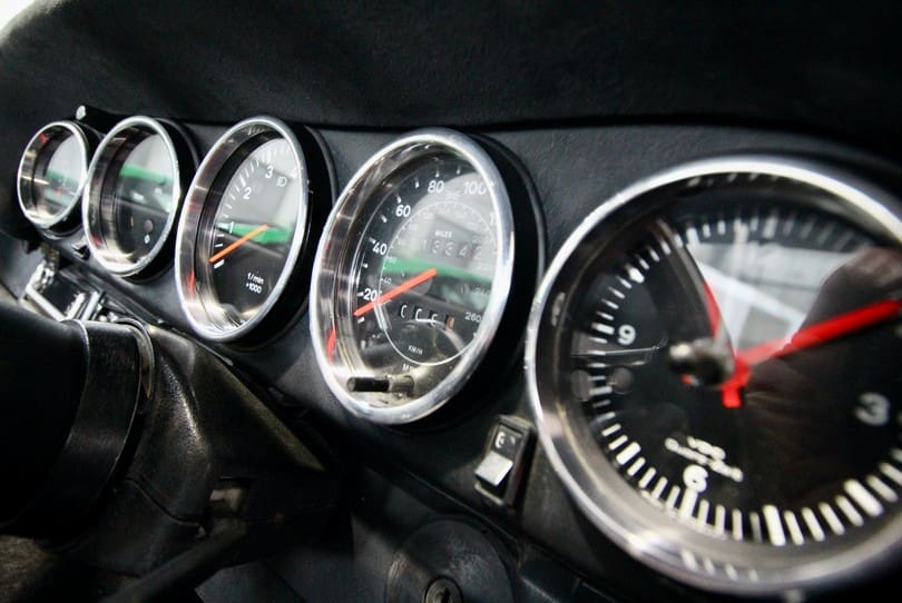 Porsche 911 Targa Restomod The Supercar Rooms (16)