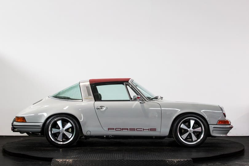 Porsche 911 Targa Restomod The Supercar Rooms (2)