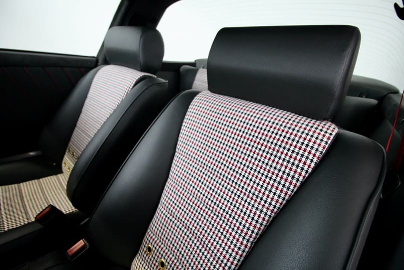 Porsche 911 Targa Restomod The Supercar Rooms (23)