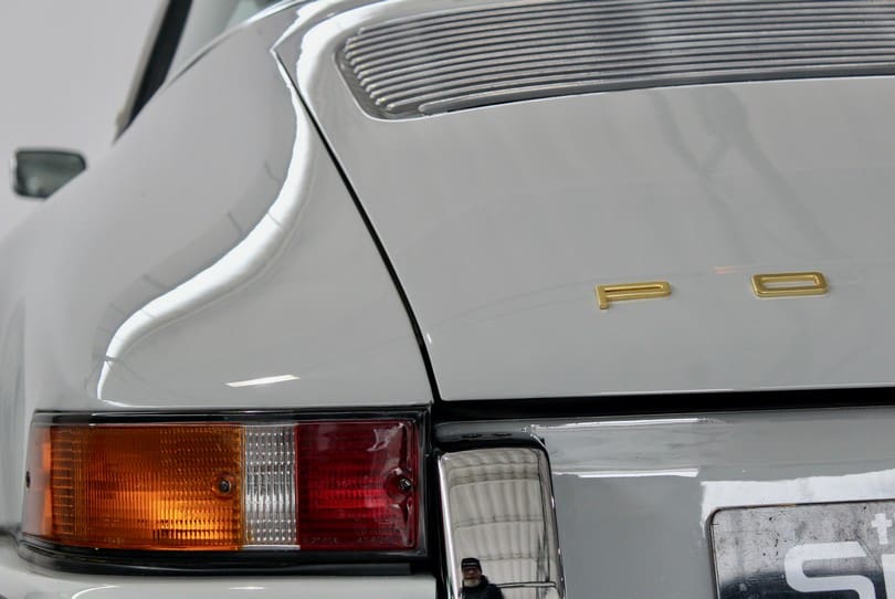 Porsche 911 Targa Restomod The Supercar Rooms (65)