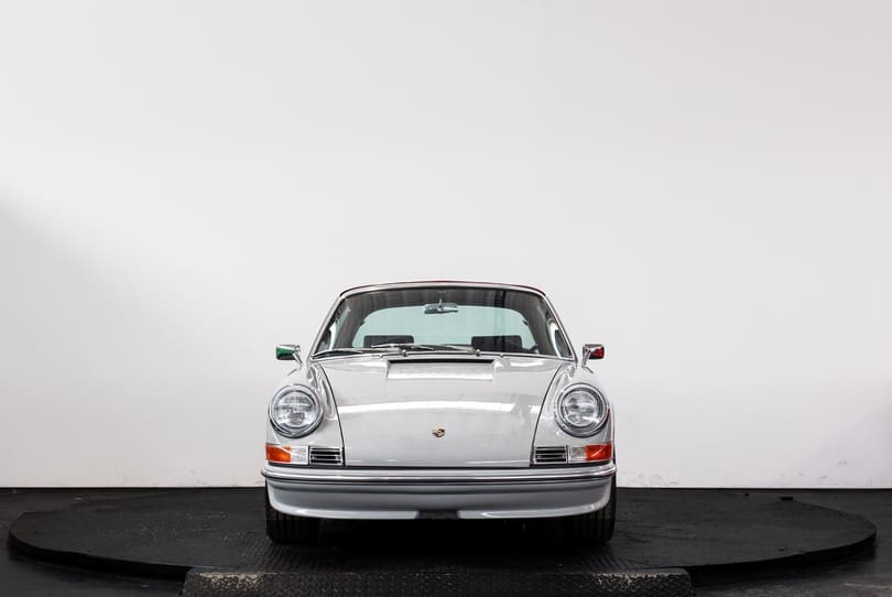 Porsche 911 Targa Restomod The Supercar Rooms (8)