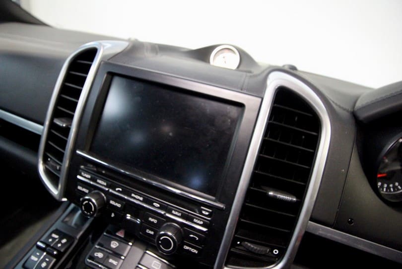 Porsche Cayenne S 4.2 Diesel The Supercar Rooms (20)