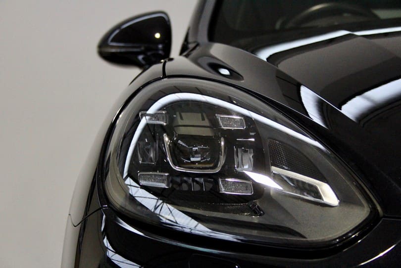 Porsche Cayenne S 4.2 Diesel The Supercar Rooms (38)