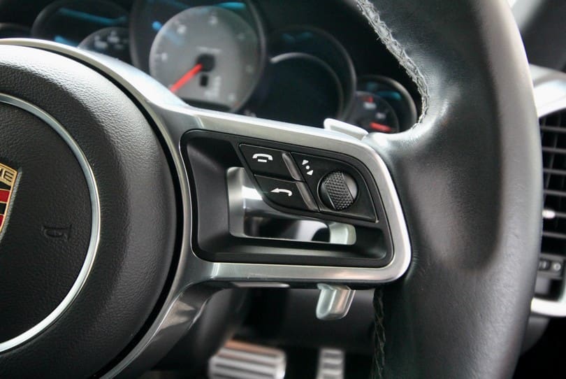 Porsche Cayenne V8s The Supercar Rooms (18)