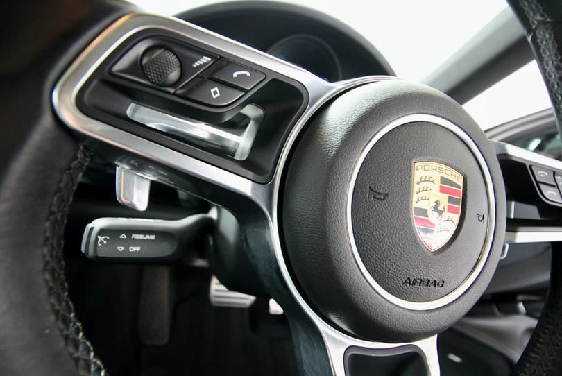 Porsche Cayenne V8s The Supercar Rooms (20)