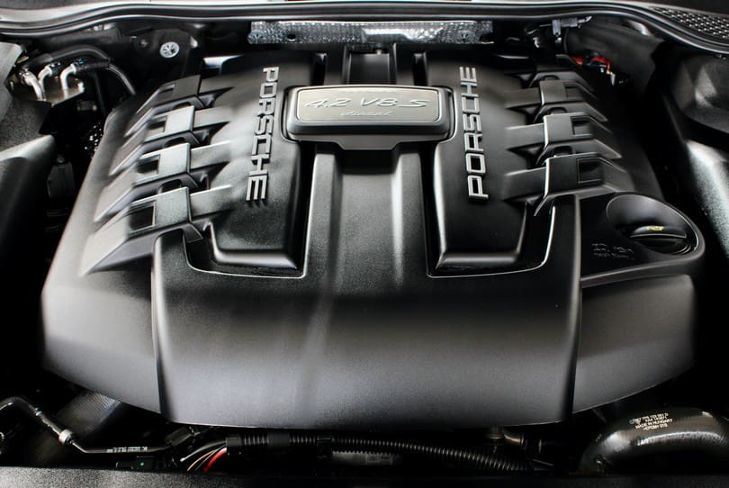 Porsche Cayenne V8s The Supercar Rooms (33)