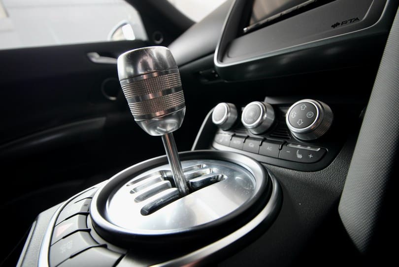 Audi R8 The Supercar Rooms (20)