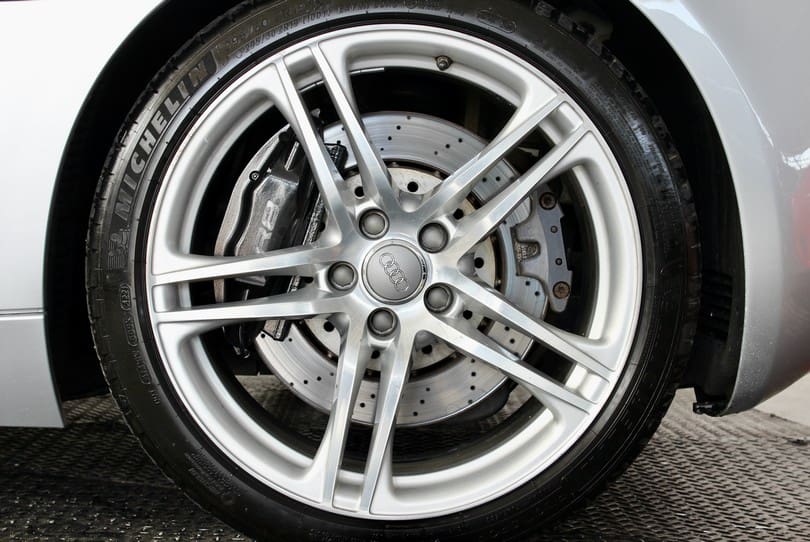 Audi R8 The Supercar Rooms (34)