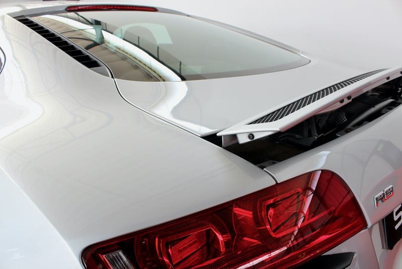 Audi R8 The Supercar Rooms (43)