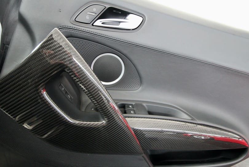 Audi R8 V10 Spyder The Supercar Rooms (28)