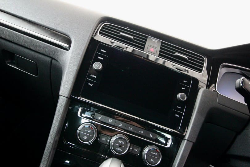 Vw Golf R 7.5 The Supercar Rooms (16)