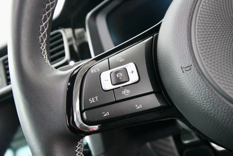 Vw Golf R 7.5 The Supercar Rooms (17)