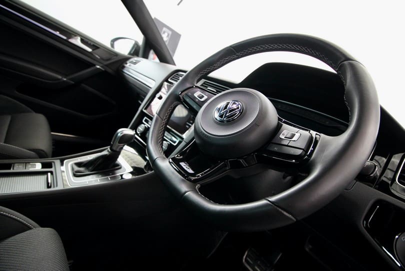 Vw Golf R 7.5 The Supercar Rooms (22)