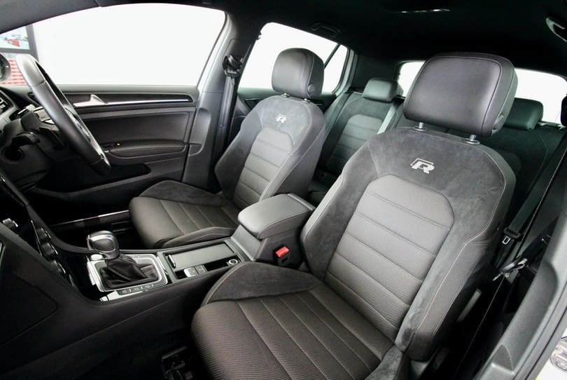 Vw Golf R 7.5 The Supercar Rooms (25)