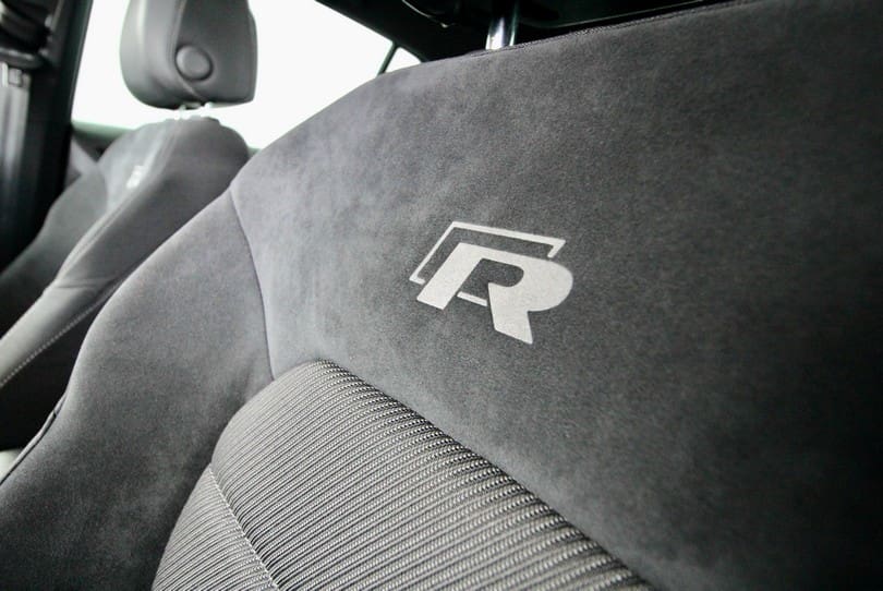 Vw Golf R 7.5 The Supercar Rooms (27)