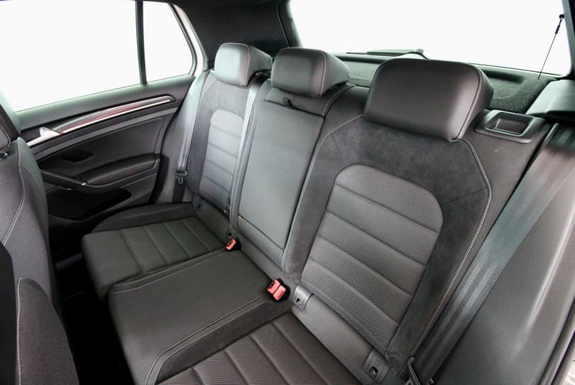 Vw Golf R 7.5 The Supercar Rooms (30)