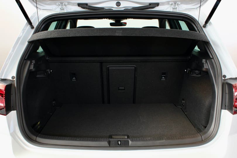 Vw Golf R 7.5 The Supercar Rooms (31)