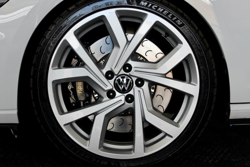 Vw Golf R 7.5 The Supercar Rooms (35)