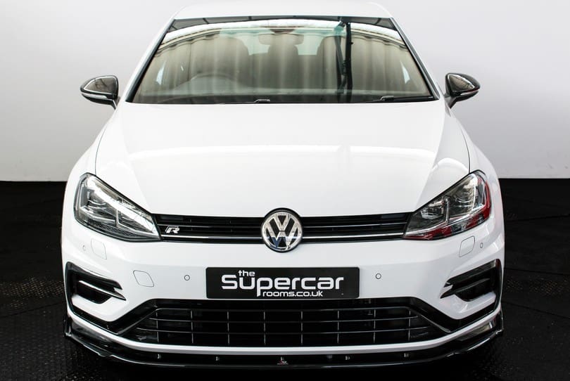 Vw Golf R 7.5 The Supercar Rooms (54)