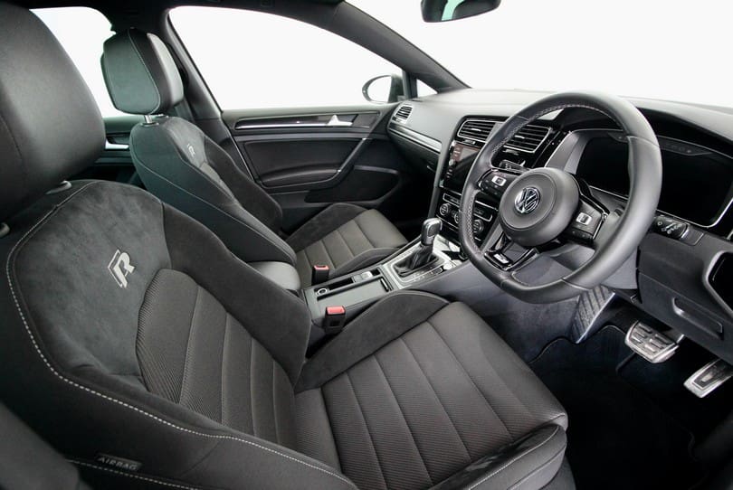 Vw Golf R 7.5 The Supercar Rooms (9)