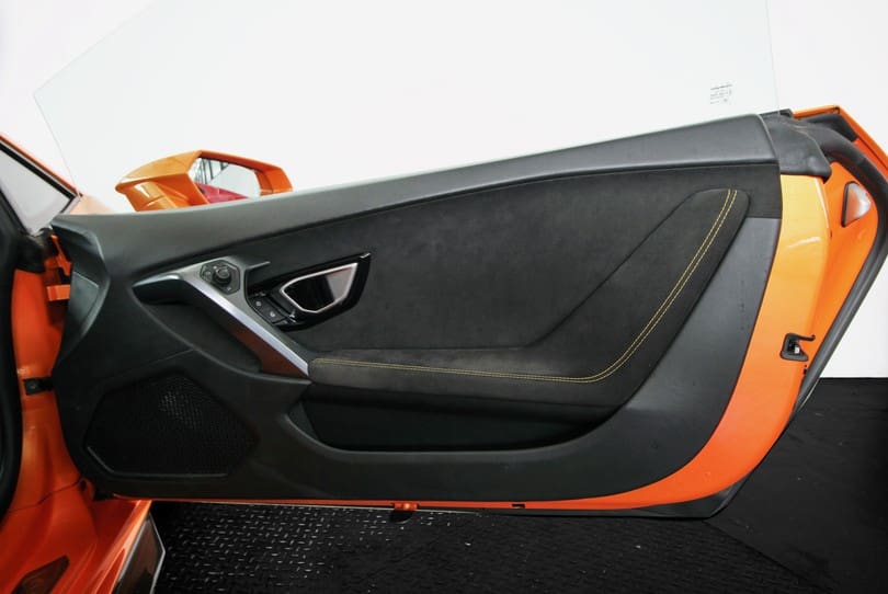 Lamborghini Huracan The Supercar Rooms (35)