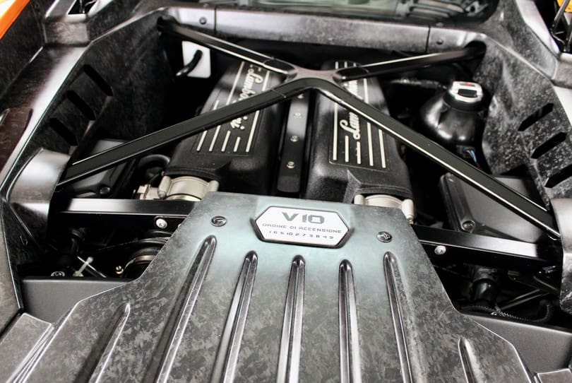 Lamborghini Huracan The Supercar Rooms (38)