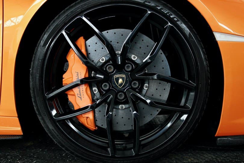 Lamborghini Huracan The Supercar Rooms (43)