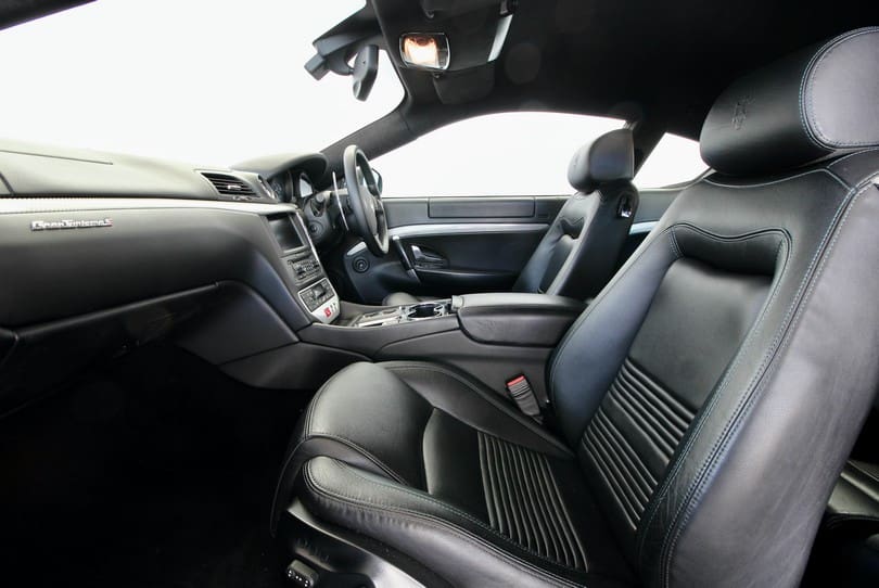 Maserati Granturismo S The Supercar Rooms (11)