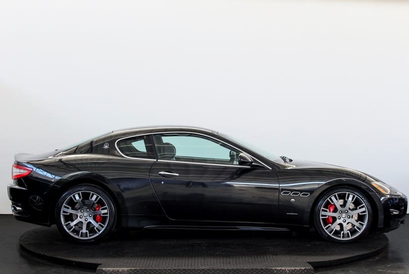 Maserati Granturismo S The Supercar Rooms (2)