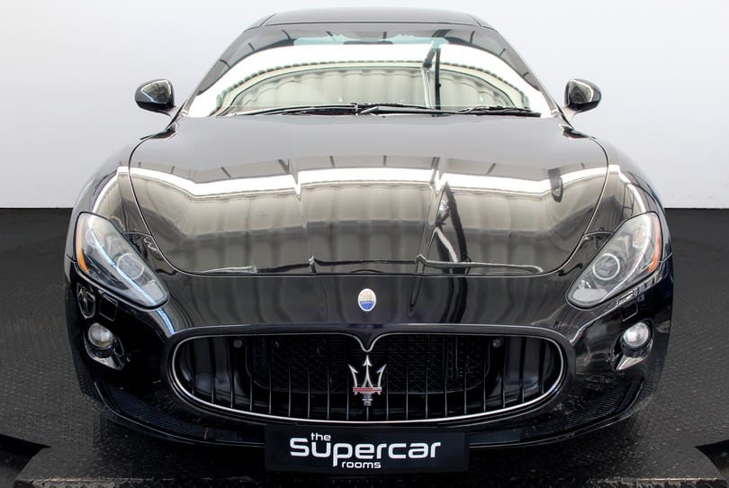 Maserati Granturismo S The Supercar Rooms (53)