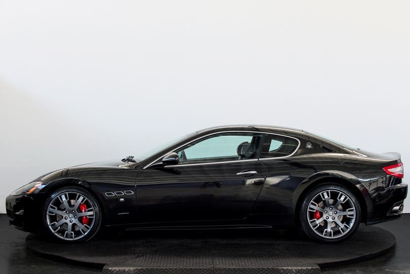 Maserati Granturismo S The Supercar Rooms (6)