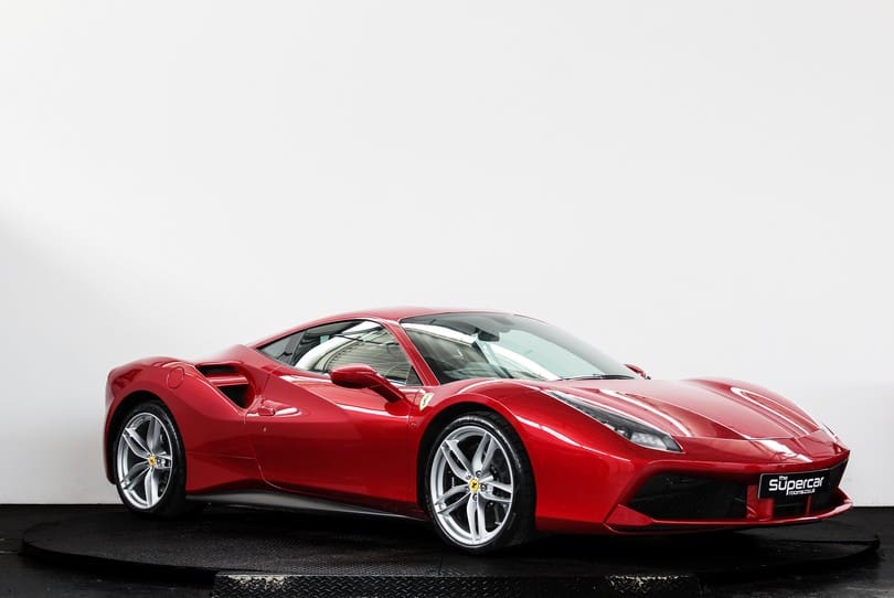 Ferrari 488 Gtb The Supercar Rooms (1)