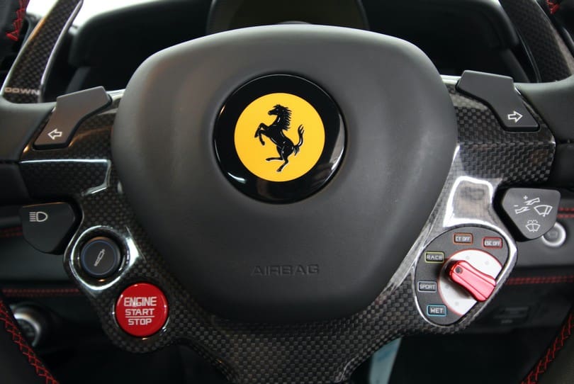 Ferrari 488 Gtb The Supercar Rooms (19)