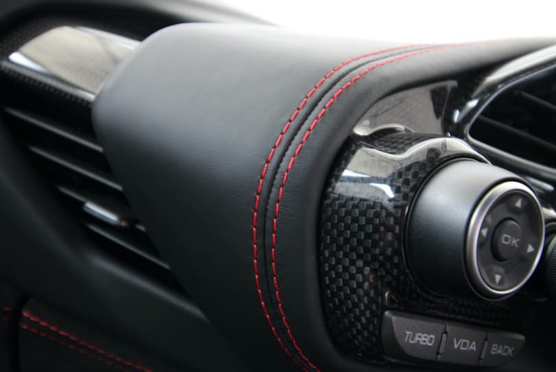 Ferrari 488 Gtb The Supercar Rooms (27)