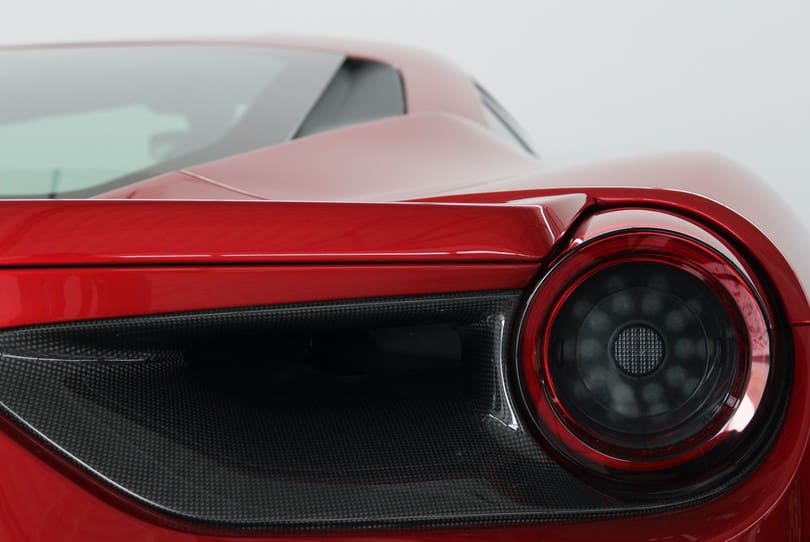 Ferrari 488 Gtb The Supercar Rooms (47)