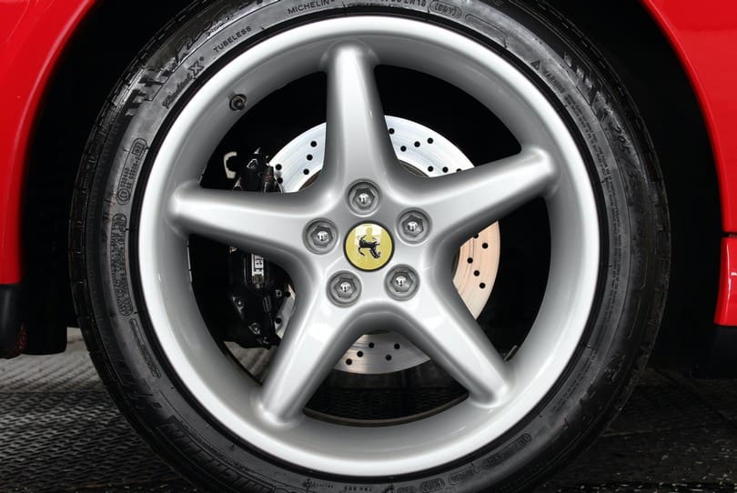 Ferrari 550 Maranello The Supercar Rooms (28)