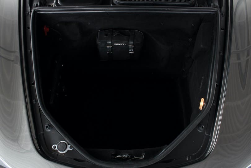 Ferrari F430 The Supercar Rooms (28)