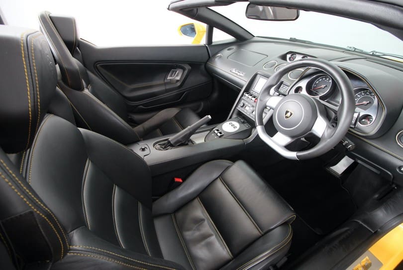 Lamborghini Gallardo Lp560 4 Spyder The Supercar Rooms (11)