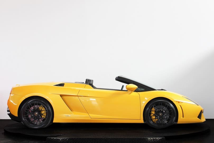 Lamborghini Gallardo Lp560 4 Spyder The Supercar Rooms (2)