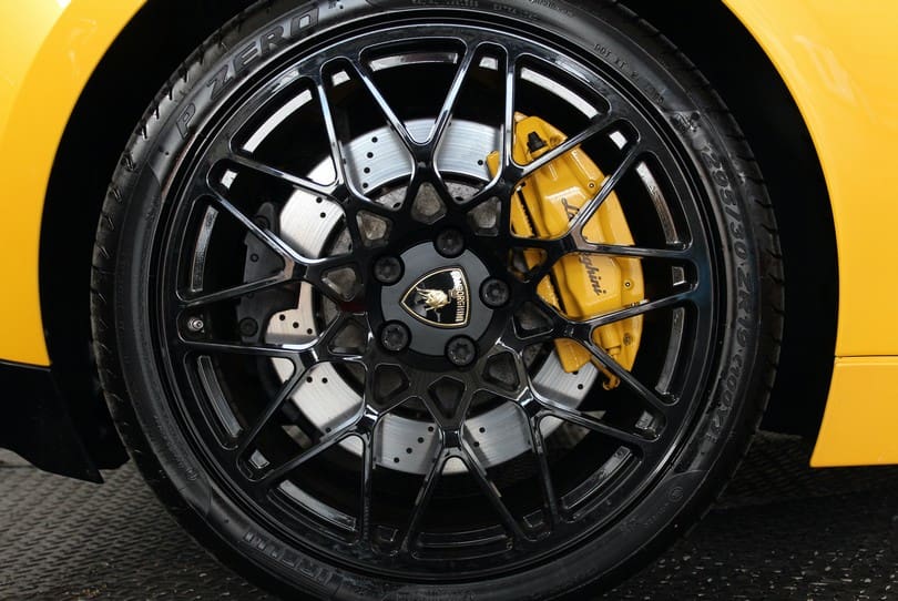 Lamborghini Gallardo Lp560 4 Spyder The Supercar Rooms (31)