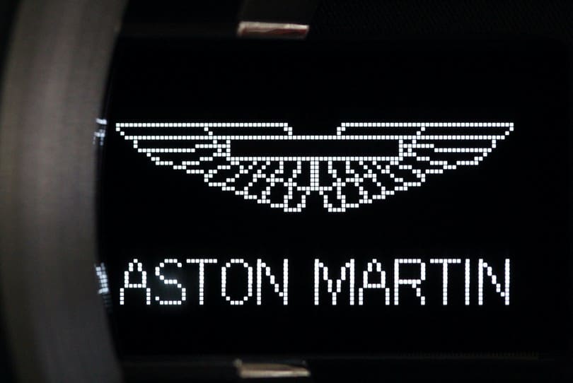 Aston Martin Db9 The Supercar Rooms (27)