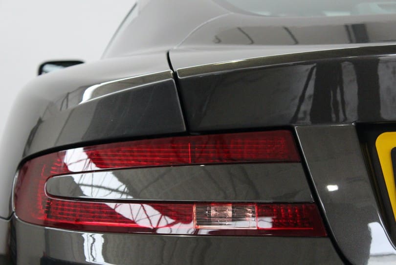 Aston Martin Db9 The Supercar Rooms (49)