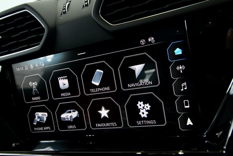 Lamborghini Urus The Supercar Rooms (19)