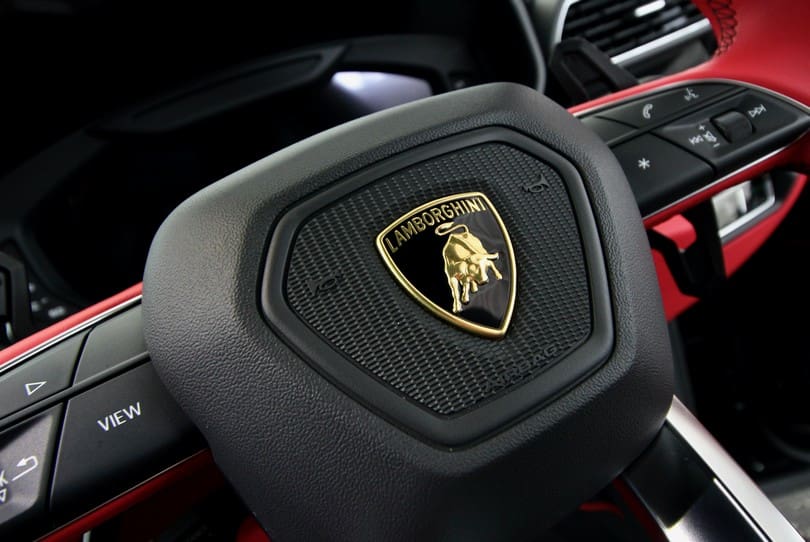 Lamborghini Urus The Supercar Rooms (24)