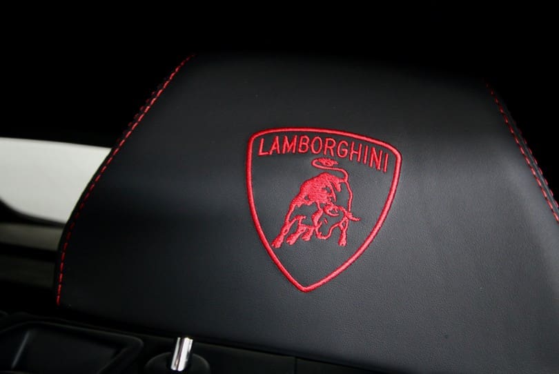 Lamborghini Urus The Supercar Rooms (44)